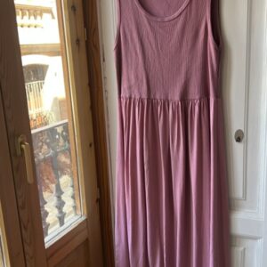 Vestido rosa canalé